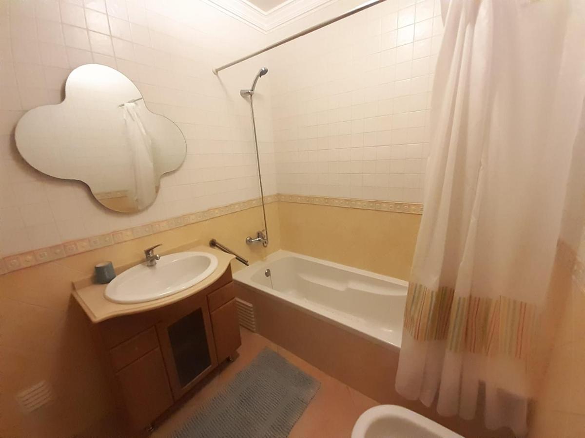 Apartamento Alfarrobeira Mar Quarteira Ngoại thất bức ảnh